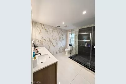 271 Bergen Blvd, Woodland Park, NJ 07424 - Photo 22
