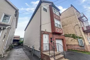 332 Mechanic St, Orange, NJ 07050 - Photo 2