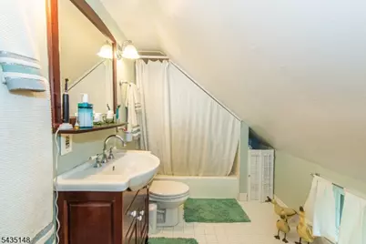 34 Unneberg Ave, Roxbury Township, NJ 07876 - Photo 22