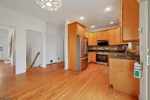 17 Grove St, Summit, NJ 07901 - Photo 8