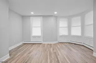 196 Smith St, Newark, NJ 07106 - Photo 4