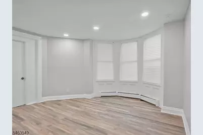 196 Smith St #1, Newark, NJ 07106 - Photo 16