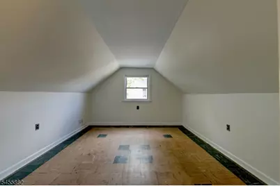 8 Tyler Ct, Clifton, NJ 07012 - Photo 16