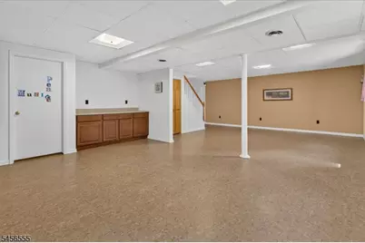 115 Old York Rd, Raritan Township, NJ 08551 - Photo 32