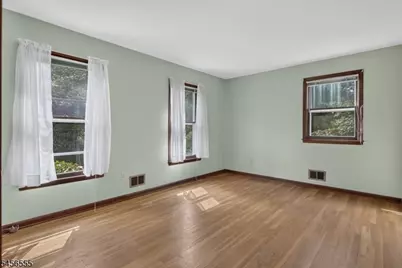 115 Old York Rd, Raritan Township, NJ 08551 - Photo 20
