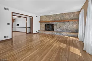 115 Old York Rd, Raritan Township, NJ 08551 - Photo 8