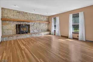 115 Old York Rd, Raritan Township, NJ 08551 - Photo 6