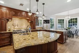 15 Chapel Pl, Wayne, NJ 07470 - Photo 16