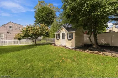 15 Chapel Pl, Wayne, NJ 07470 - Photo 48