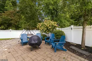 15 Chapel Pl, Wayne, NJ 07470 - Photo 46
