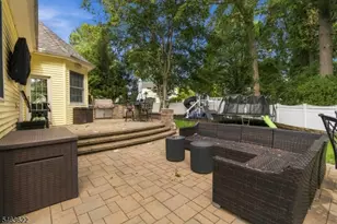 15 Chapel Pl, Wayne, NJ 07470 - Photo 44