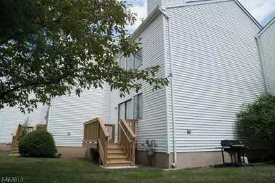 10 Pear Court, Raritan Township, NJ 08822 - Photo 4
