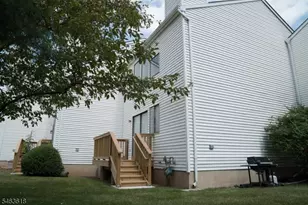 10 Pear Ct, Raritan Township, NJ 08822 - Photo 4