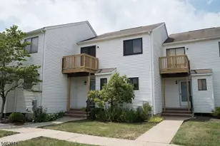 10 Pear Ct, Raritan Township, NJ 08822 - Photo 2