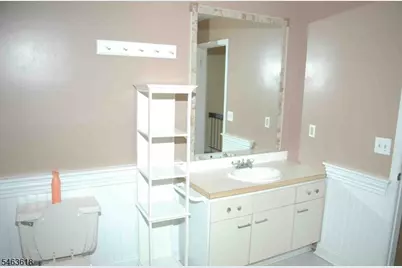 10 Pear Court, Raritan Township, NJ 08822 - Photo 22
