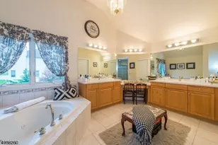 21 Bonnieview Ln, Montville Township, NJ 07082 - Photo 12