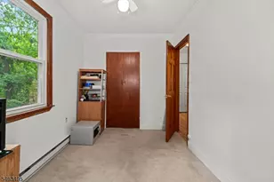 19 Skyland Ave, Wanaque, NJ 07420 - Photo 20
