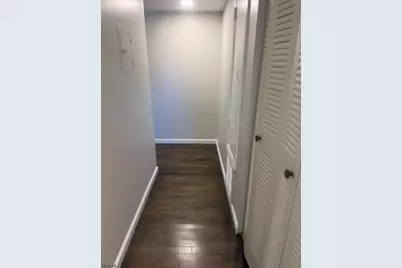 910 N Oaks Blvd, North Brunswick Township, NJ 08902 - Photo 10