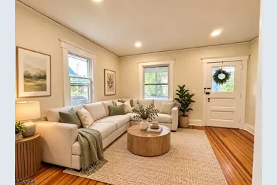 22 Gates Ave, Summit, NJ 07901 - Photo 8