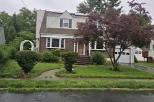 159 Sherwood Ave, Teaneck Township, NJ 07666 - Photo 4