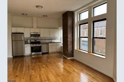 1086 S Orange Ave #3, Newark, NJ 07106 - Photo 8