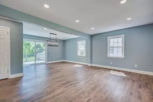 311 W 3rd Ave, Roselle, NJ 07203 - Photo 6