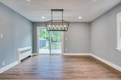 311 W 3rd Ave, Roselle, NJ 07203 - Photo 10