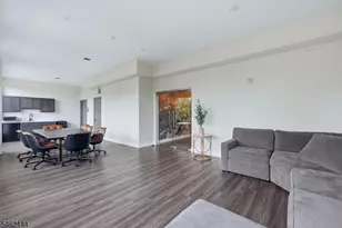 420 River Dr, Passaic, NJ 07055 - Photo 18