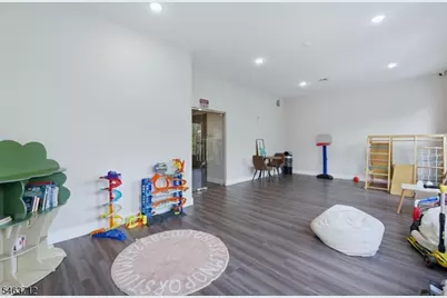 420 River Dr #213, Passaic, NJ 07055 - Photo 18