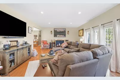 2 Troon Dr, Fredon Township, NJ 07860 - Photo 12