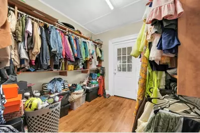 63 Montague Pl, Montclair, NJ 07042 - Photo 18