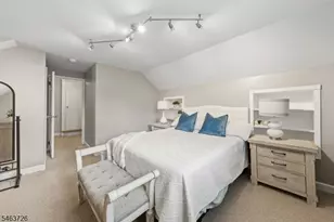 373 Plymouth Rd, Union Township, NJ 07083 - Photo 16