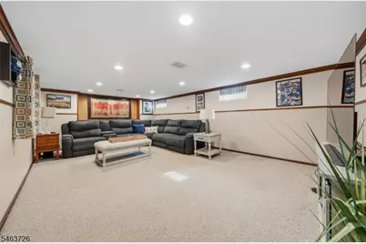 373 Plymouth Rd, Union Township, NJ 07083 - Photo 22