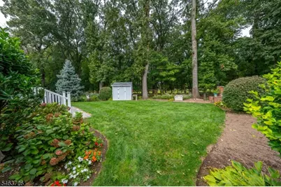 373 Plymouth Rd, Union Township, NJ 07083 - Photo 32