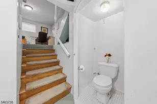 373 Plymouth Rd, Union Township, NJ 07083 - Photo 24