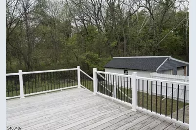 310 6th St, Belvidere, NJ 07823 - Photo 2