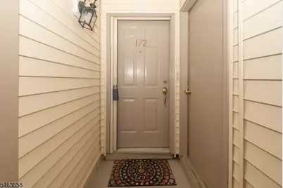 172 Potomac Dr #172, Bernards Township, NJ 07920 - Photo 4