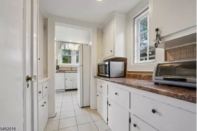 21 Midland Dr, Morris Township, NJ 07960 - Photo 12