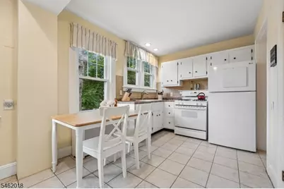 21 Midland Dr, Morris Township, NJ 07960 - Photo 14