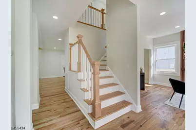 314 Madison Hill Rd, Clark Township, NJ 07066 - Photo 18