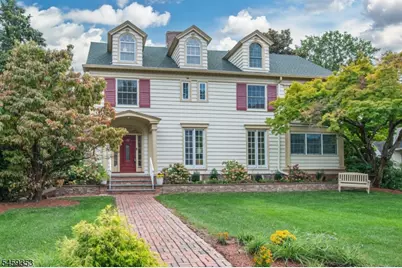 12 Melrose Pl, Montclair, NJ 07042 - Photo 2