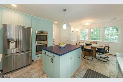 12 Melrose Pl, Montclair, NJ 07042 - Photo 18