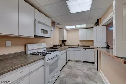 45 Mullarkey Dr, West Orange Township, NJ 07052 - Photo 28