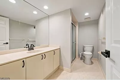 2 Parkside Ter #2A, Woodland Park, NJ 07424 - Photo 18
