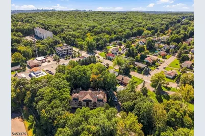2 Parkside Ter #2A, Woodland Park, NJ 07424 - Photo 46