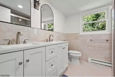 36 S Cherry Rd, Jefferson Township, NJ 07849 - Photo 6