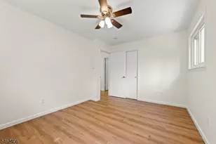 36 S Cherry Rd, Jefferson Township, NJ 07849 - Photo 8