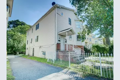 134 S Grove St, East Orange, NJ 07018 - Photo 2