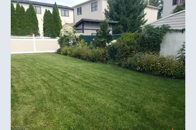 111 W Munsell Ave, Linden, NJ 07036 - Photo 8