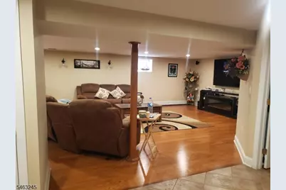 111 W Munsell Ave, Linden, NJ 07036 - Photo 38